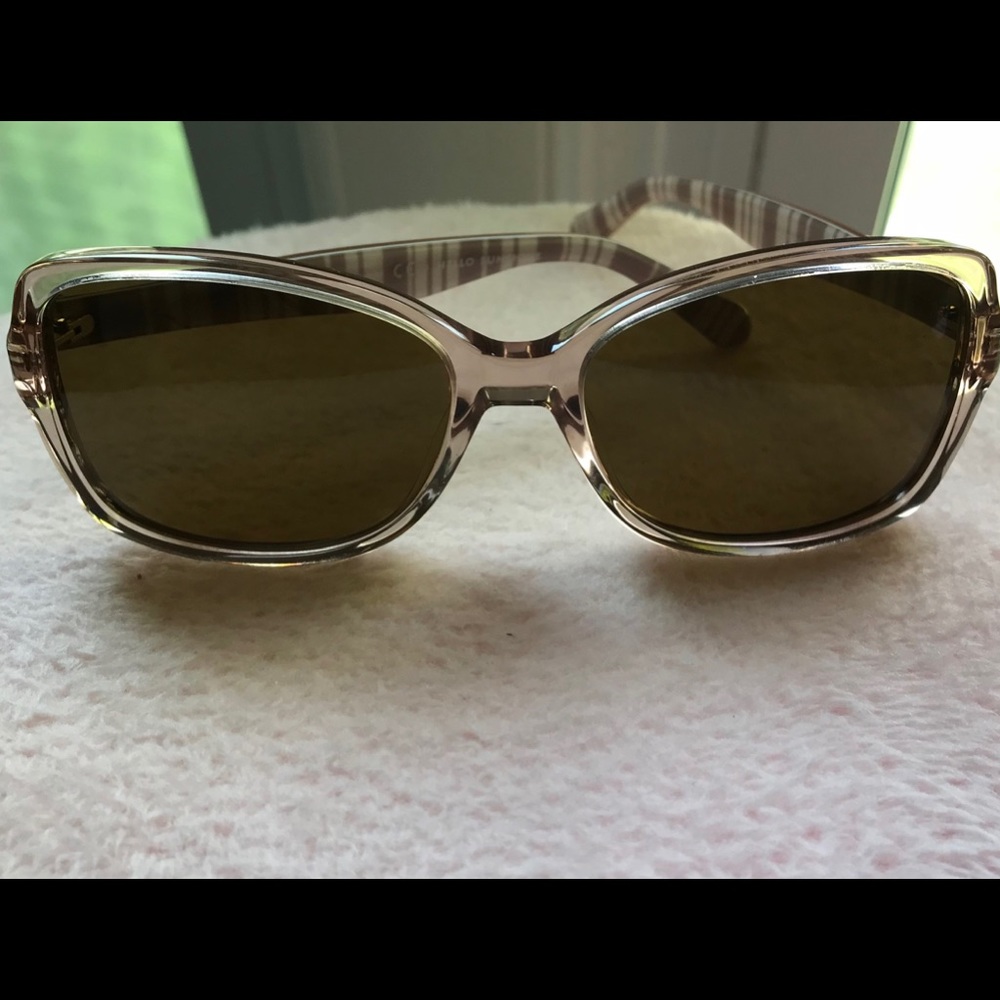 New Kate Spade sunglasses w/case